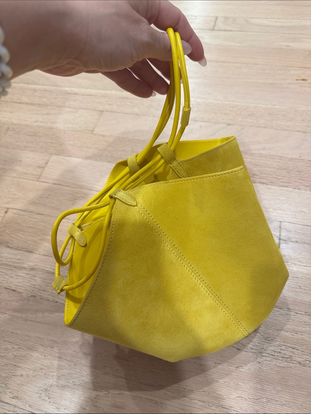 Khaite lotus drawstring bag - Picture 9 of 10